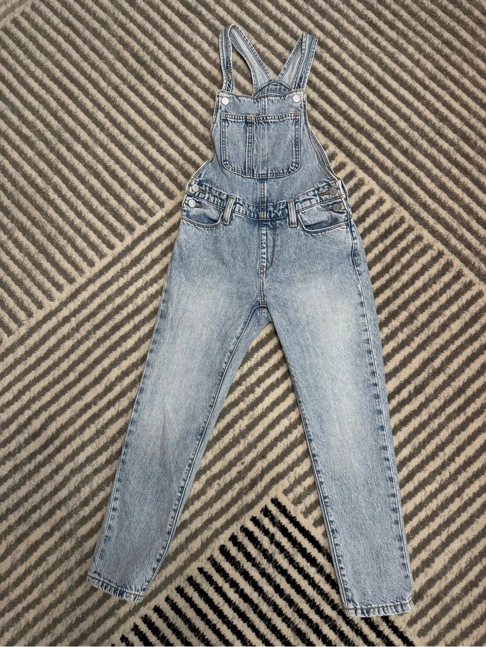 Old Navy Denim Overalls – Girls Size L (10–12)